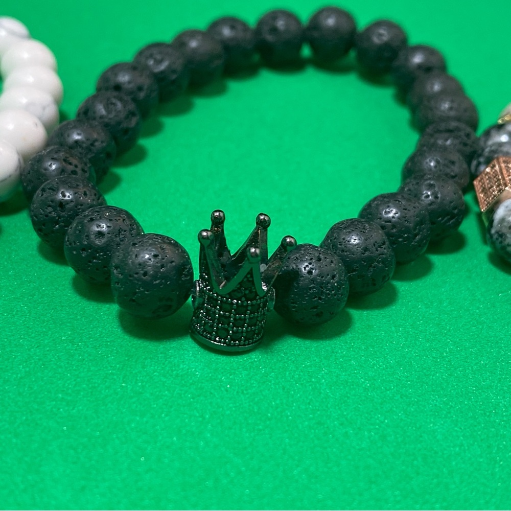 Black Crown Bracelet Bracket- with all black crown (Unisex)